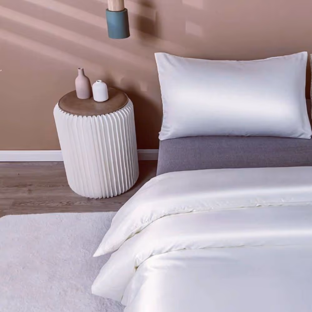 Lumbuz Series 300 TC Flat Satin Duvet Set